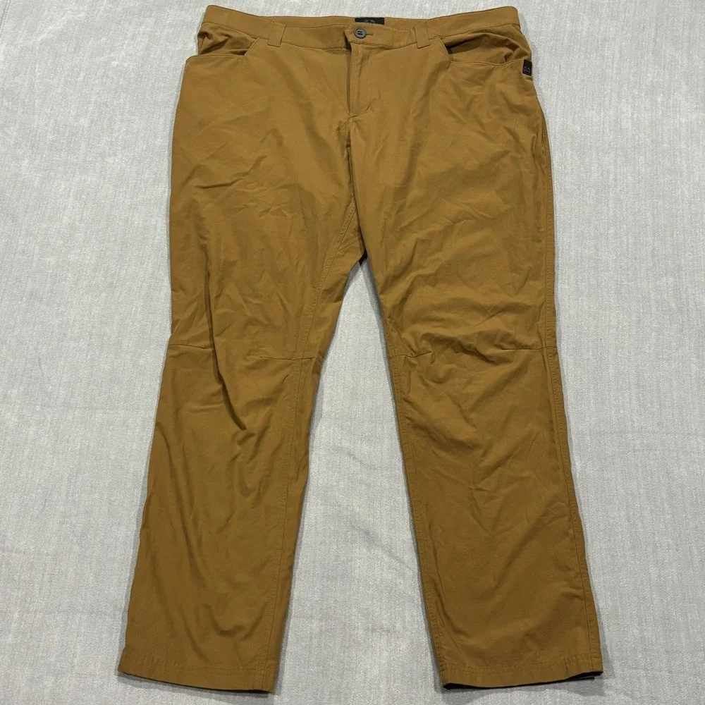 Kuiu Bridger Pants Mens 42x32 Brown Outdoor Hunting Stretch Flawed ***read***